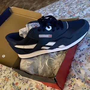 Navy Reebok women's shoe